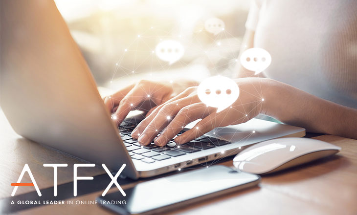 atfx launches live chat
