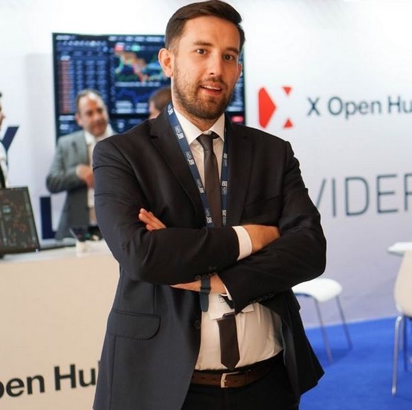 Sylwester Jezierski, X Open Hub