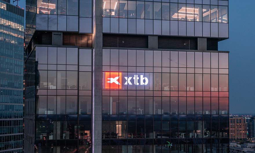 XTB sees net profit drop 12% in H1 2023, new clients jump 66%