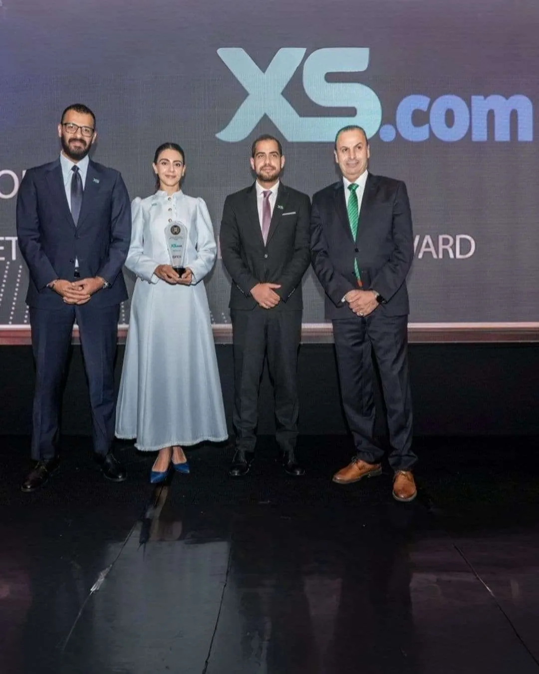 XS.com receives the Global Multi-Asset Brokerage Leadership award at QFEX 2026